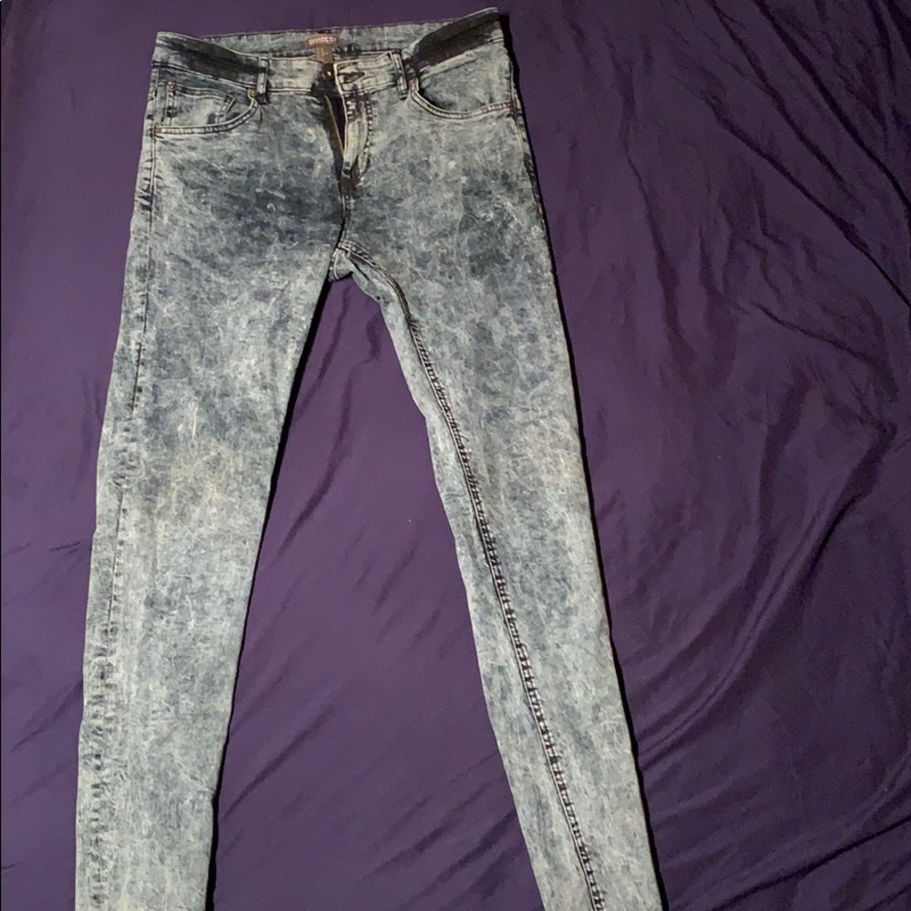 Acid wash, slim fit jeans